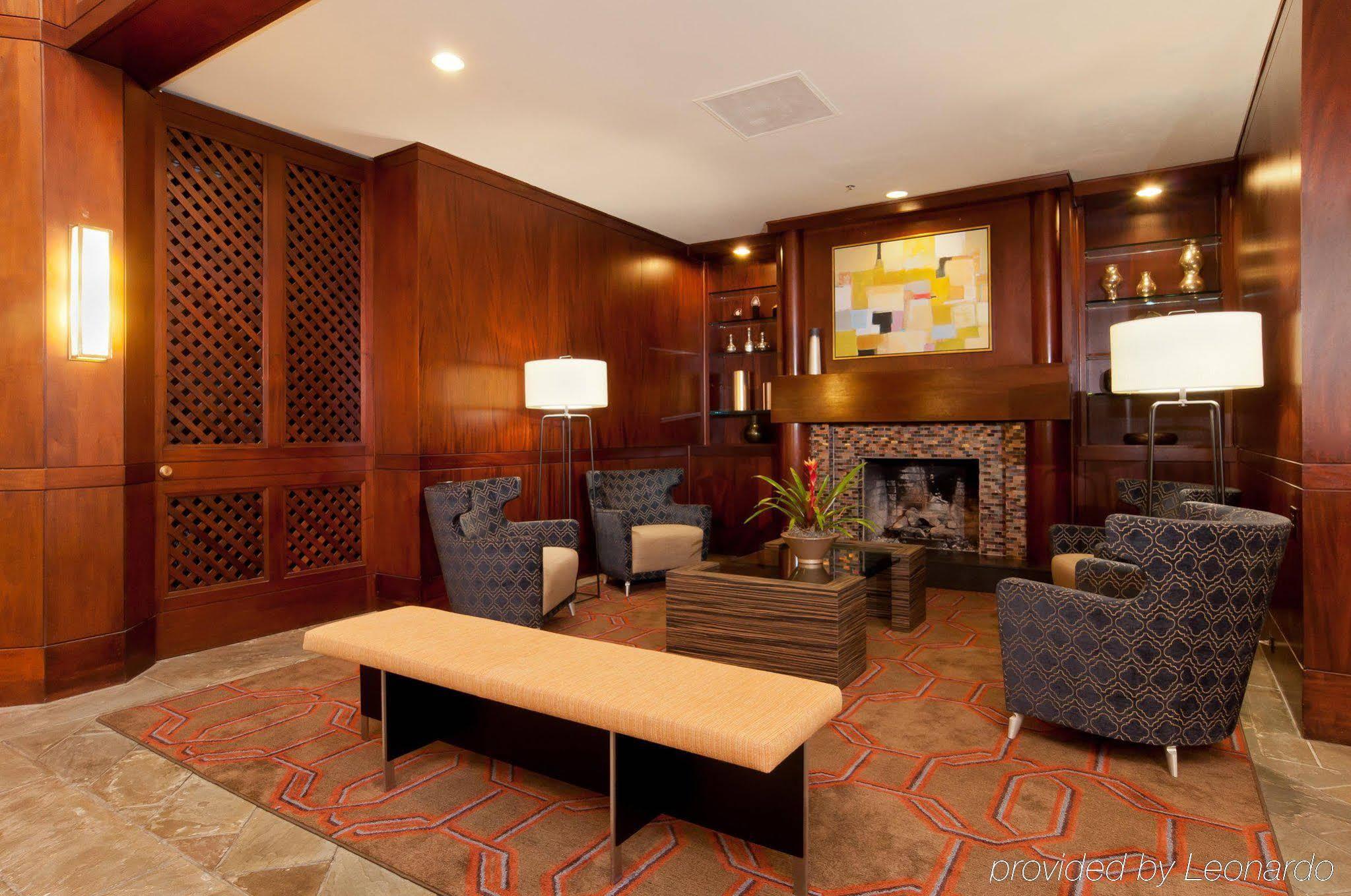 Doubletree By Hilton Charlotte/southpark 3*
